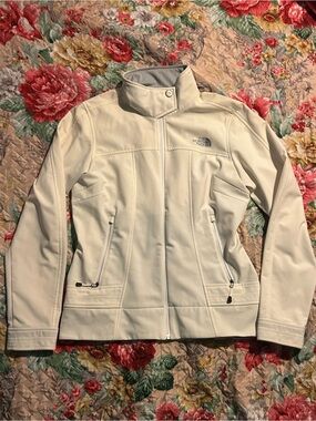 The North Face Women's Cream Soft-Shell Ski Jacket